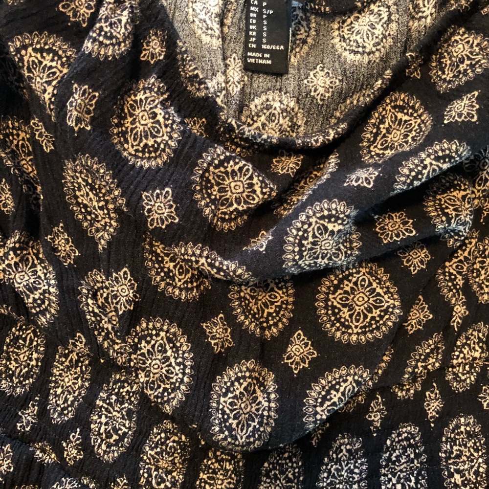 Romper - Picture 3 of 3